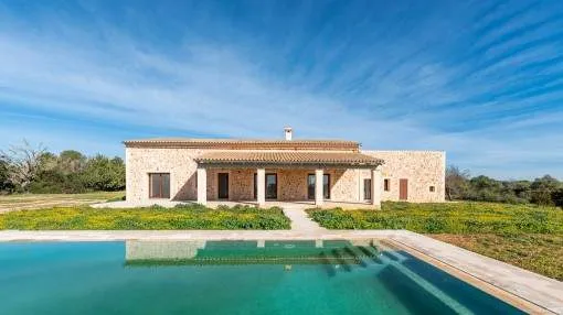 Newly built country house with top construction quality close to Campos Newly built country house with top construction quality close to Campos