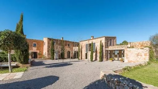 Beautiful finca in a quiet country location between Santanyi and Cas Concos Beautiful finca in a quiet country location between Santanyi and Cas Concos