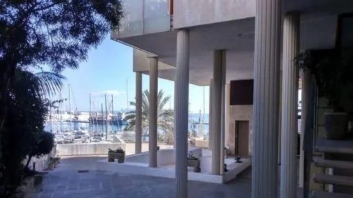 Furnished apartment on the Plaça Mediterrània at the Port in Palma with air conditioning and balcony Furnished apartment on the Plaça Mediterrània at the Port in Palma with air conditioning and balcony