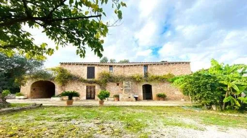 Authentic finca with pool near Son Carrio Authentic finca with pool near Son Carrio