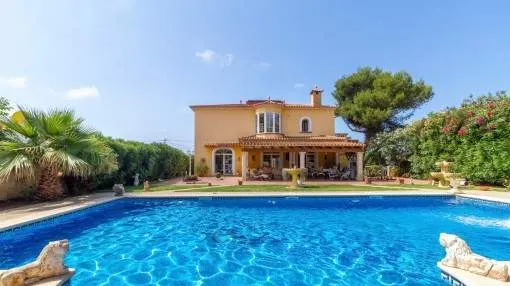 Luxurious Mediterranean villa with fantastic sea views in Vallgonera