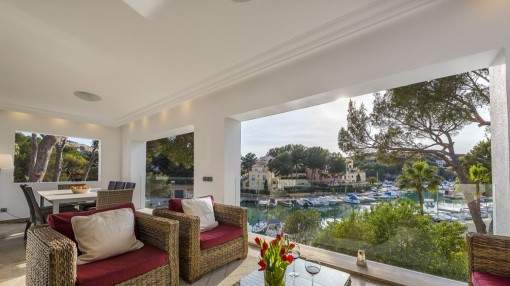 Fabulous villa on the first sea line with breathtaking views over the marina of Santa Ponsa Fabulous villa on the first sea line with breathtaking views over the marina of Santa Ponsa