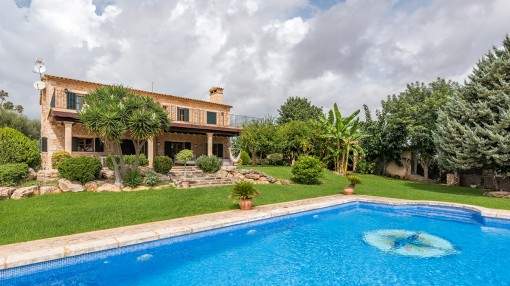Beautiful, old-style finca near to Porto Cristo Beautiful, old-style finca near to Porto Cristo