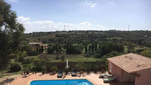 Beautiful finca with pool near to Son Carrio Beautiful finca with pool near to Son Carrio
