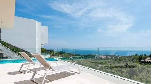 A modern designer villa of the highest quality-a true dream property in Costa d'en Blanes