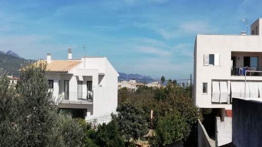 Centrally but quietly situated building plot in Binissalem with the possibility to build a house with 5 apartments Centrally but quietly situated building plot in Binissalem with the possibility to build a house with 5 apartments