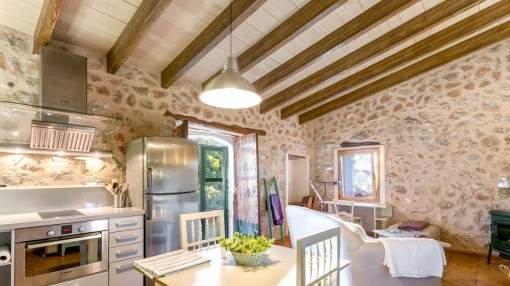 Neat, completely-restored 'casita del payes' (farm cottage) in Alaro Neat, completely-restored 'casita del payes' (farm cottage) in Alaro