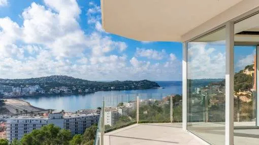 New building project with wonderful sea views in a prime location in Santa Ponsa