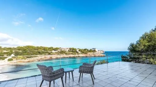 Spacious first sea-line villa with holiday rental licence tranquilly situated at Cala Marsal Spacious first sea-line villa with holiday rental licence tranquilly situated at Cala Marsal