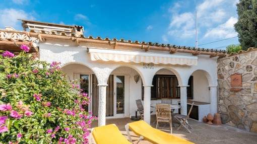 Charming house with mediterranean garden in a quiet residential area of Cala Romantica Charming house with mediterranean garden in a quiet residential area of Cala Romantica