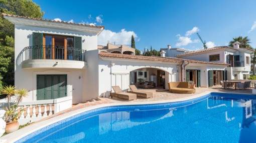 Mediterranean villa in the prestigious area of Santa Ponsa with guest apartment and sea views Mediterranean villa in the prestigious area of Santa Ponsa with guest apartment and sea views