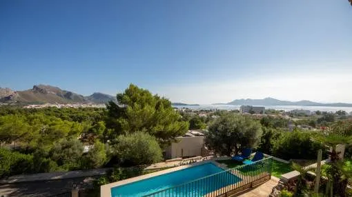 Fantastic sea-view-villa with pool in Port Pollenca