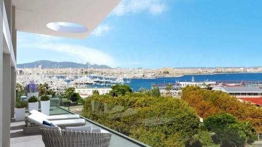 Luxury apartment on the first line overlooking the port of Palma Luxury apartment on the first line overlooking the port of Palma
