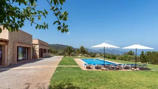 Outstanding finca property situated in the hills of Son Servera with panoramic views of the sea
