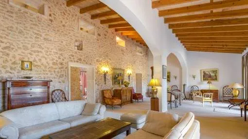 Romantic finca situated in the green heart of Inca Romantic finca situated in the green heart of Inca