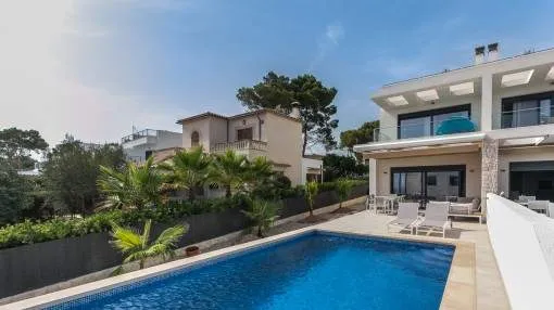 Modern semi-detached house with sea views in Cala Pi Modern semi-detached house with sea views in Cala Pi