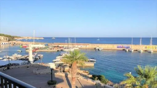 Spacious, bright apartment on the 1st sea line with wonderful views in Cala Ratjada Spacious, bright apartment on the 1st sea line with wonderful views in Cala Ratjada