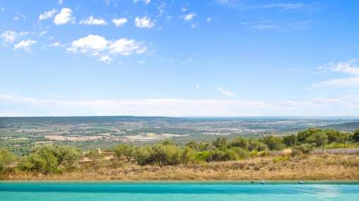Minimalist, newly-built villa with breathtaking sea and panoramic mountain views in Palma Minimalist, newly-built villa with breathtaking sea and panoramic mountain views in Palma
