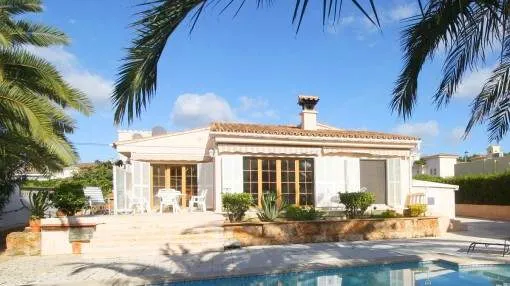 Mallorcan chalet in a lovely location in Bahia Blava Mallorcan chalet in a lovely location in Bahia Blava