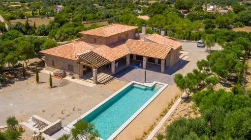 Attractive, newly-built finca in a prime location in Capdepera