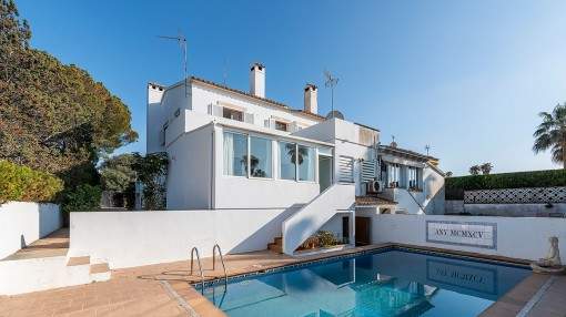 Bright, attractive semi-detached house with sea views in Bahia Azul Bright, attractive semi-detached house with sea views in Bahia Azul