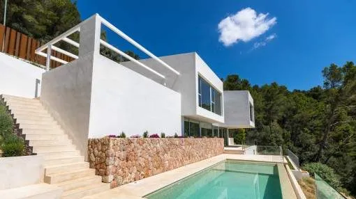 Avant garde and newly-built villa in Bunyola with superb views