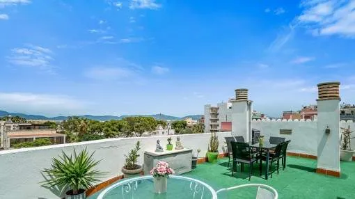 Penthouse with beautiful views in Ciudad Jardin, Palma