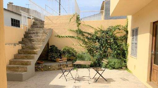 Recently renovated ground floor with patio in the center of Artá Recently renovated ground floor with patio in the center of Artá