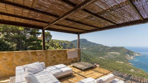True luxury- life in a villa on the clifftop in George Sand's Valldemossa True luxury- life in a villa on the clifftop in George Sand's Valldemossa