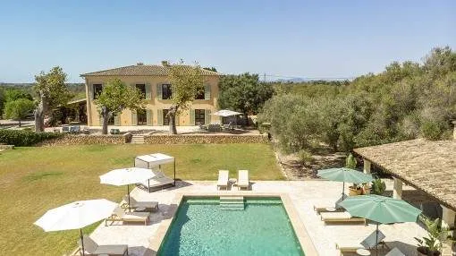 Luxurious finca property with its own olive plantation and fantastic panoramic views in a sought-after location of Santanyí Luxurious finca property with its own olive plantation and fantastic panoramic views in a sought-after location of Santanyí