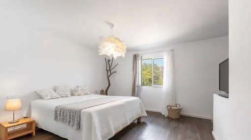 Idyllic situated newly-built villa with panoramic views near Manacor Idyllic situated newly-built villa with panoramic views near Manacor