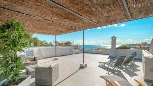 Sea-view villa with separate apartments, roof terrace, pool and touristic rental licence in Cala Mayor Sea-view villa with separate apartments, roof terrace, pool and touristic rental licence in Cala Mayor