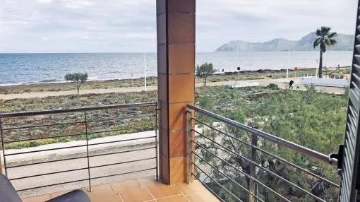 Apartment with panoramic views over the bay of Alcudia in Son Serra de Marina for long-term rental available immediately