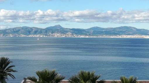 Apartment in Bellavista with enchanting views over the bay of Palma Apartment in Bellavista with enchanting views over the bay of Palma