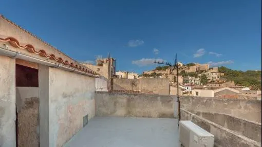 Beautiful typical Mallorcan town house in the center of Capdepera Beautiful typical Mallorcan town house in the center of Capdepera