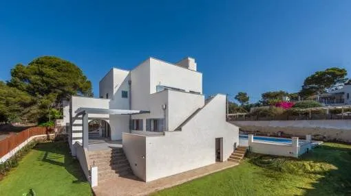 Fantastic villa with sea views from the roof terrace in Portopetro Fantastic villa with sea views from the roof terrace in Portopetro