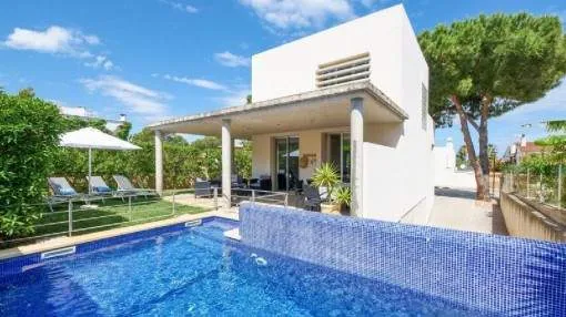 Fabulous house with terrace, pool and holiday rental license near the beach in Colònia de Sant Pere Fabulous house with terrace, pool and holiday rental license near the beach in Colònia de Sant Pere