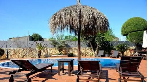 Beautiful finca with pool in the countryside in Pina Beautiful finca with pool in the countryside in Pina