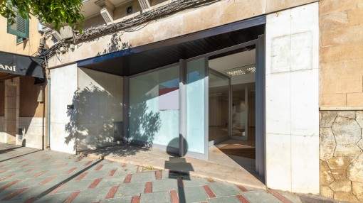 Commercial premises in an ideal location in Santa Maria Commercial premises in an ideal location in Santa Maria