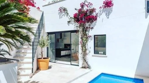 Gem of a property in Ses Salines, completely renovated town-house with pool and large roof terrace Gem of a property in Ses Salines, completely renovated town-house with pool and large roof terrace
