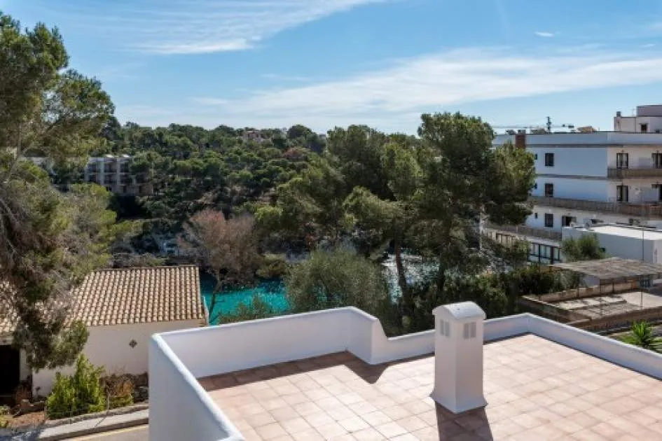 Two completely-renovated, connected beach-bungalows with sea views in Cala Santanyi