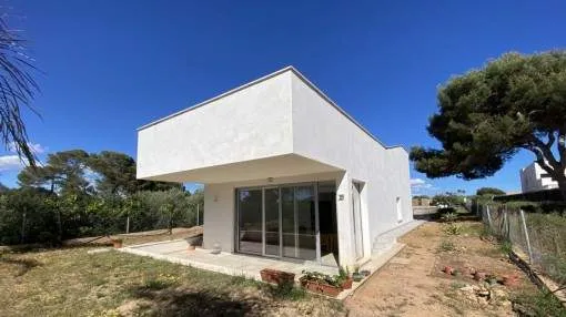 Designer-bungalow for the price of an apartment in Vallgomera