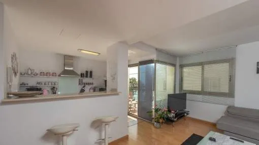 Spacious apartment with 2 balconies and sea views in Cala Bona Spacious apartment with 2 balconies and sea views in Cala Bona
