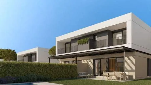 Modern, comfortable newly-built semi-detached houses in Puig de Ros Modern, comfortable newly-built semi-detached houses in Puig de Ros