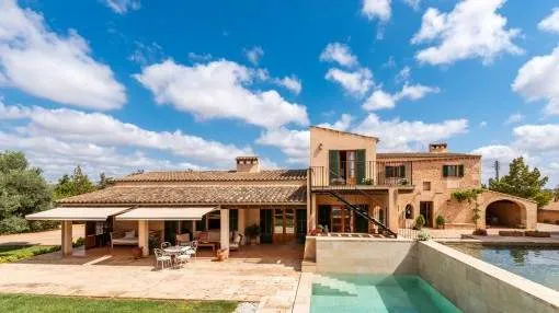 Wonderful country property in an idyllic location near Campos Wonderful country property in an idyllic location near Campos