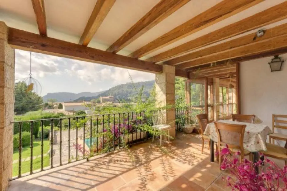 Large villa with guest house in Valldemossa