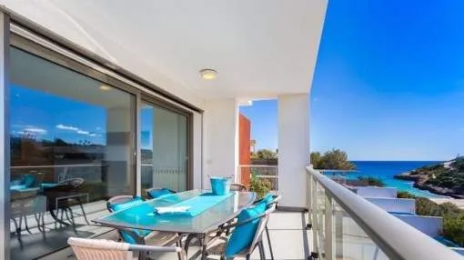 Elegant terraced house with sea views and beach access in Cala Mandia Elegant terraced house with sea views and beach access in Cala Mandia