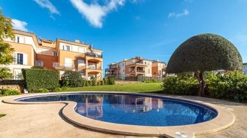 Fantastic penthouse with roof top terrace and community pool in Palma, Son Gual Fantastic penthouse with roof top terrace and community pool in Palma, Son Gual