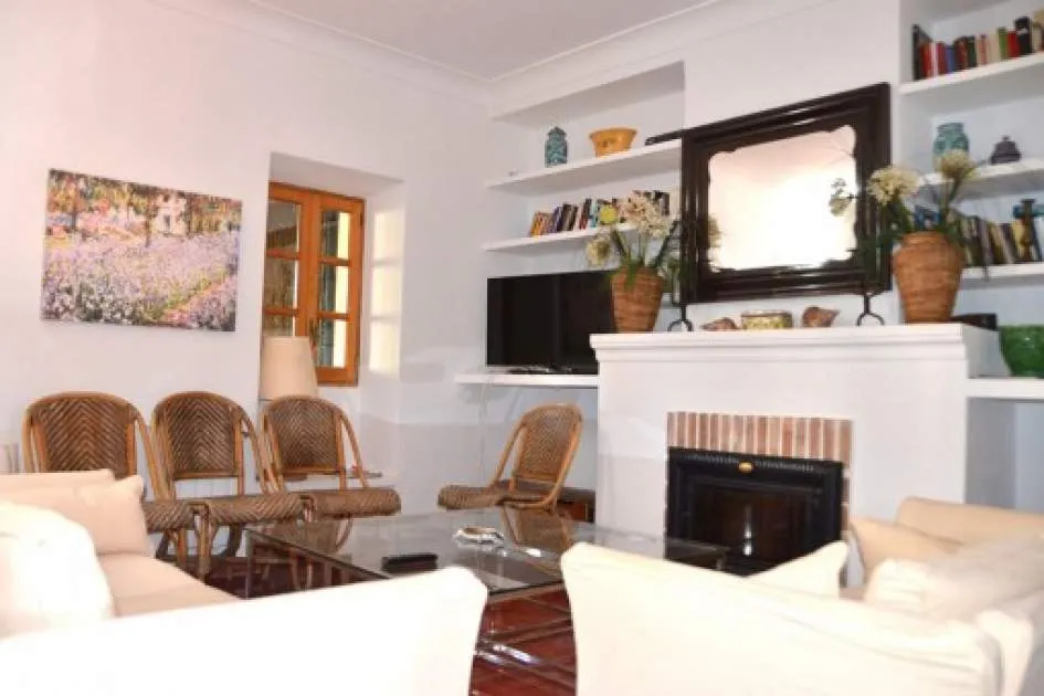 Beautiful town house with garden and pool in  Es Llombards