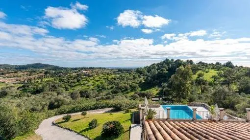 Grand finca-property near to Es Carritxo with enchanting panoramic views of the mountains as far as the sea Grand finca-property near to Es Carritxo with enchanting panoramic views of the mountains as far as the sea
